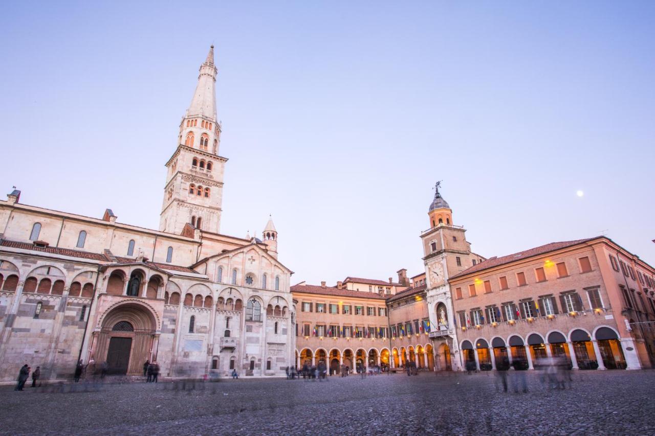 Modena Centro Junior Suite Buitenkant foto